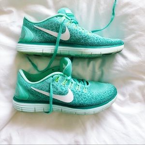 aqua nike shoes womens